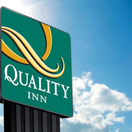 Quality Inn Victorville - Hesperia I-15 エクステリア 写真
